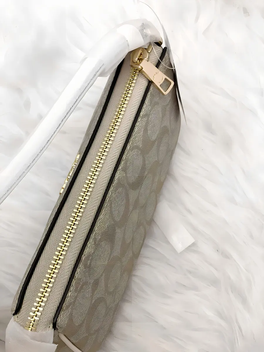 Bolsa De Mano Coach Signature Canvas Color Beige