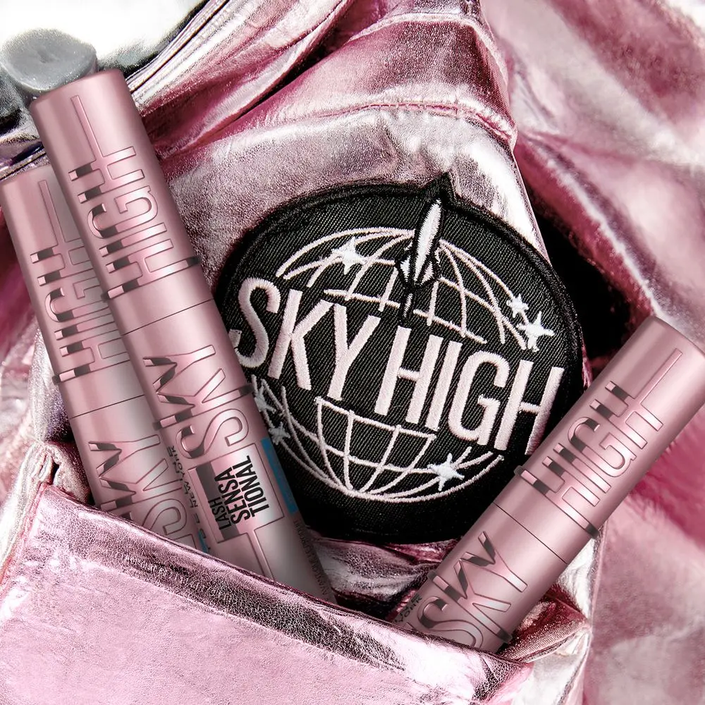 Maybelline Sky High Máscara de Pestañas - Alargamiento y Volumen 12 Horas