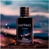 Frasco perfume Dior Sauvage Eau de Parfum 100ml hombre azul oscuro original