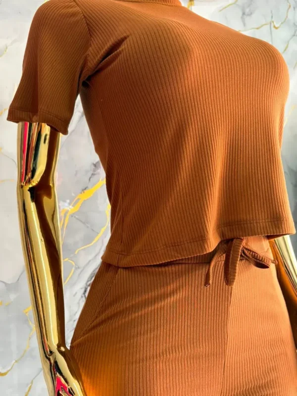 CONJUNTO DEPORTIVO TIPO PANTS BLUSA MANGA CORTA PARA MUJER CONJUNTO DEPORTIVO TIPO PANTS BLUSA MANGA CORTA PARA MUJER