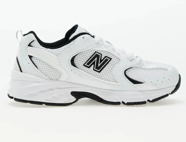 Tenis New Balance 530 blancos para correr, amortiguados y cómodos, ideales para entrenamiento