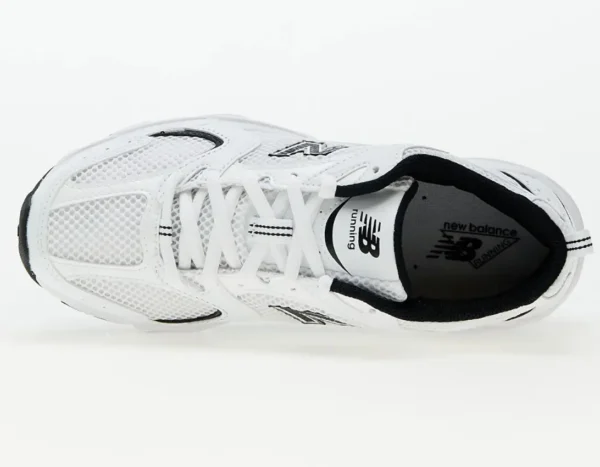 Tenis New Balance 530 blancos para correr, amortiguados y cómodos, ideales para entrenamiento